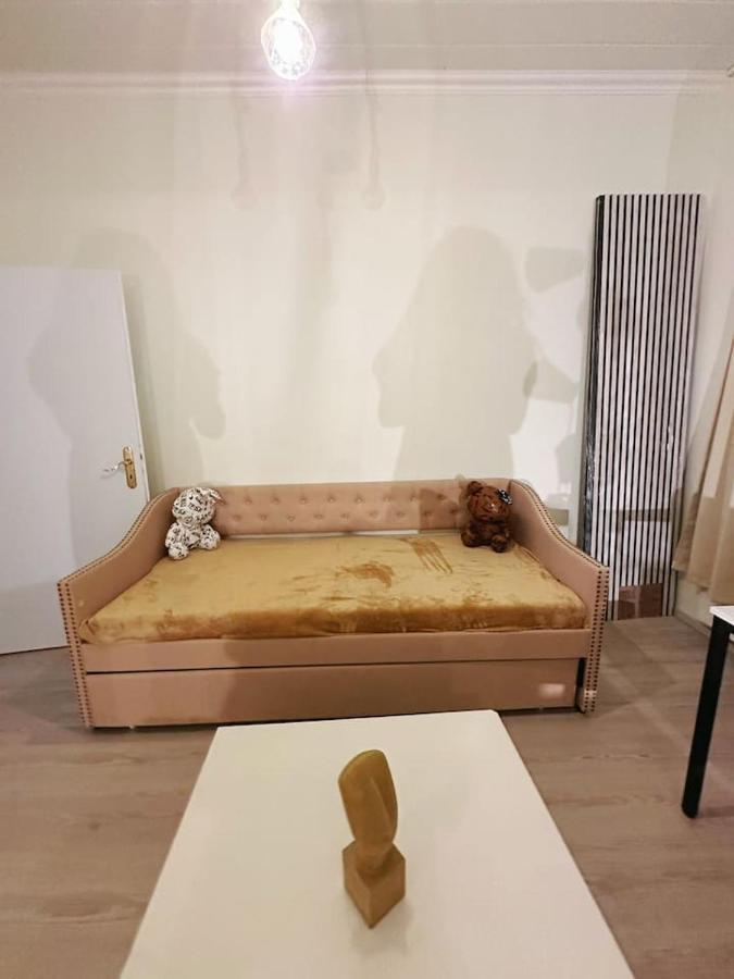 2 Schlafzimmer Waschenspuelmaschine Дуйсбург Экстерьер фото